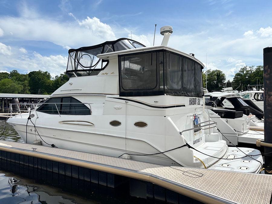 1997 Sea Ray 370 Aft Cabin