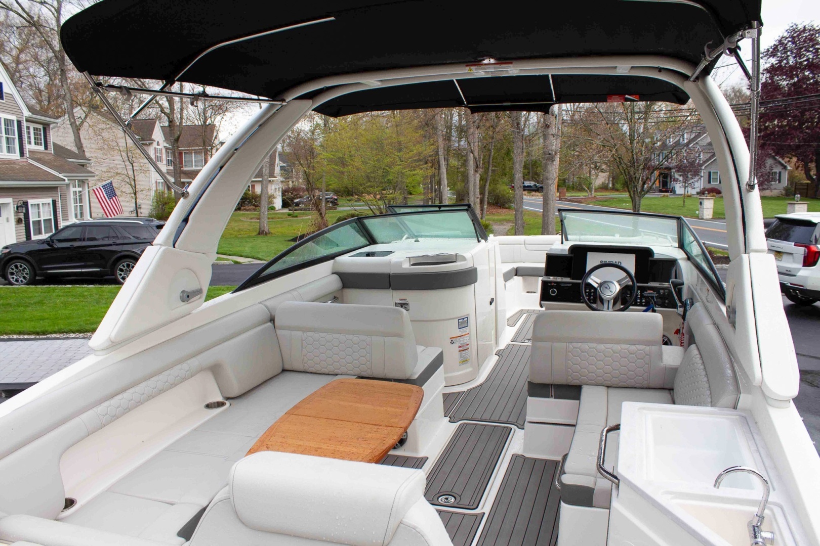2024 Sea Ray SDX 290 - Image 6
