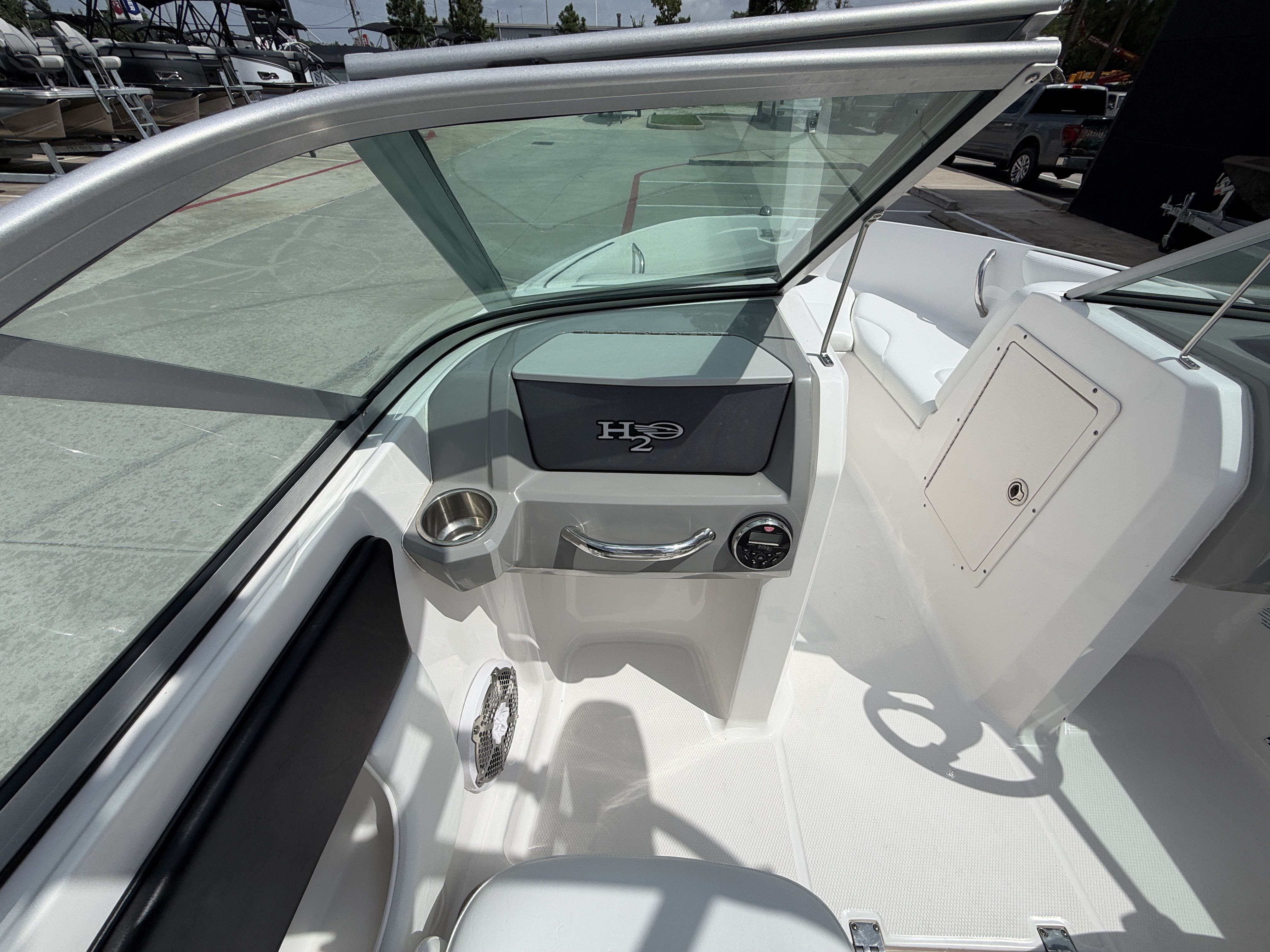 2012 Chaparral 19 H2O Sport - 18