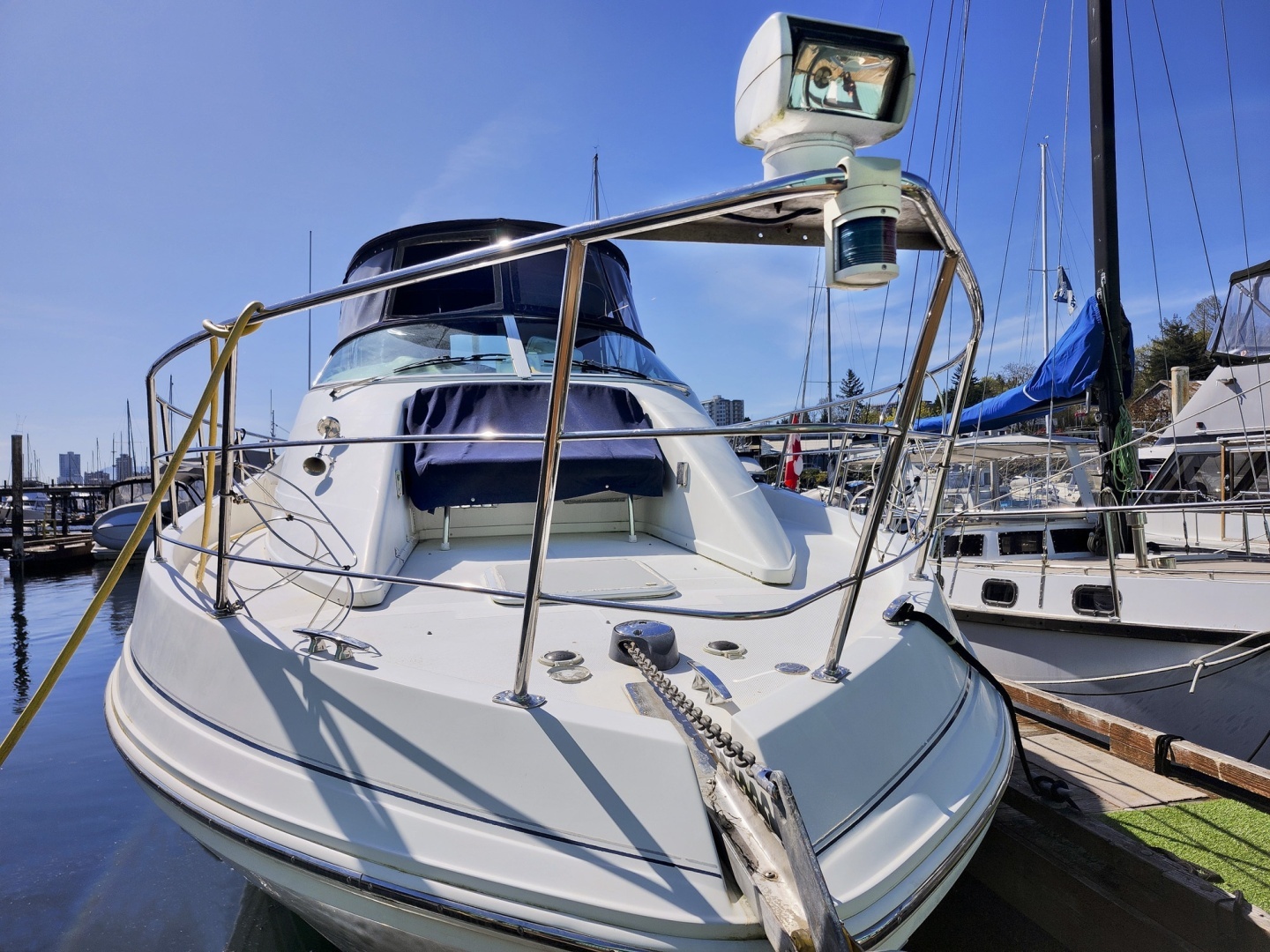 2007 Carver 36 Mariner - Image 8