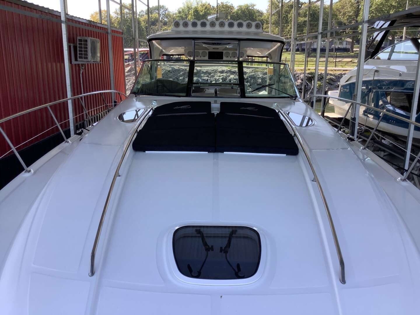 2007 Sea Ray 52 SUNDANCER - Image 14