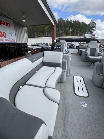 2025 Veranda VR25RC Tri-Toon - 14