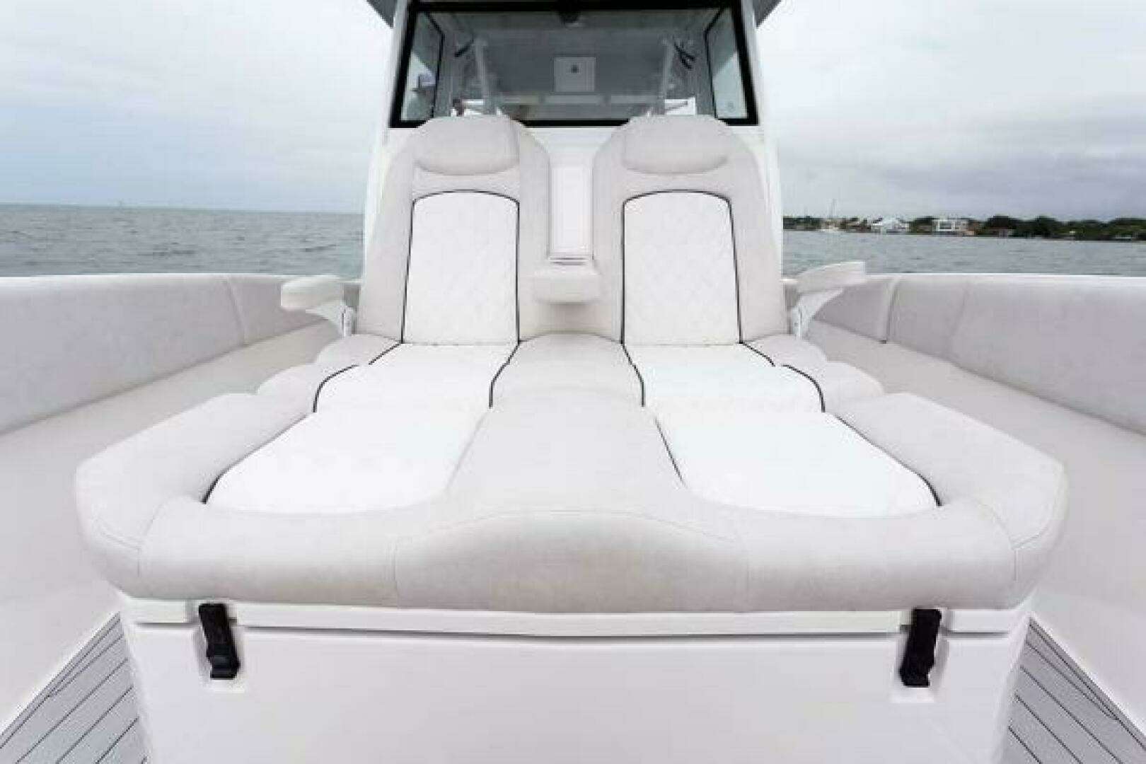 2026 Sea Fox 368 Commander - Image 8