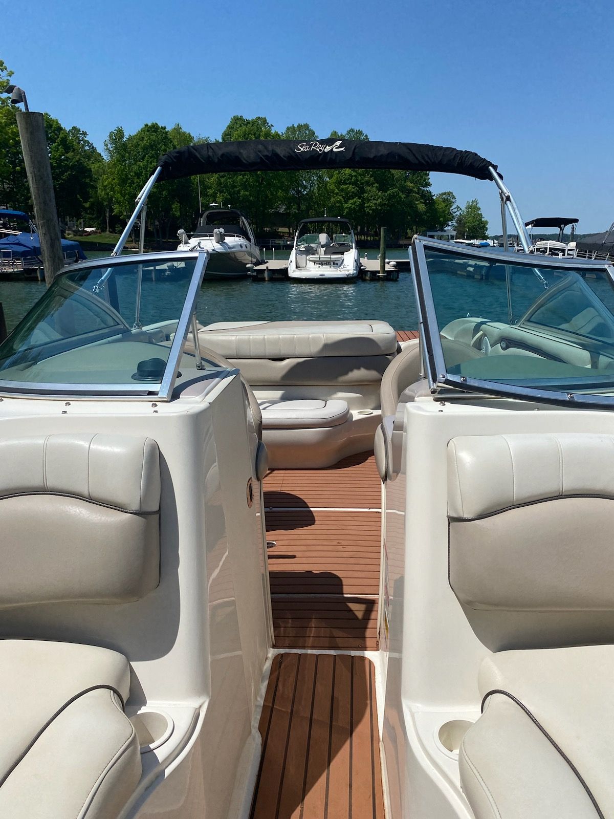 2003 Sea Ray 220 - 3
