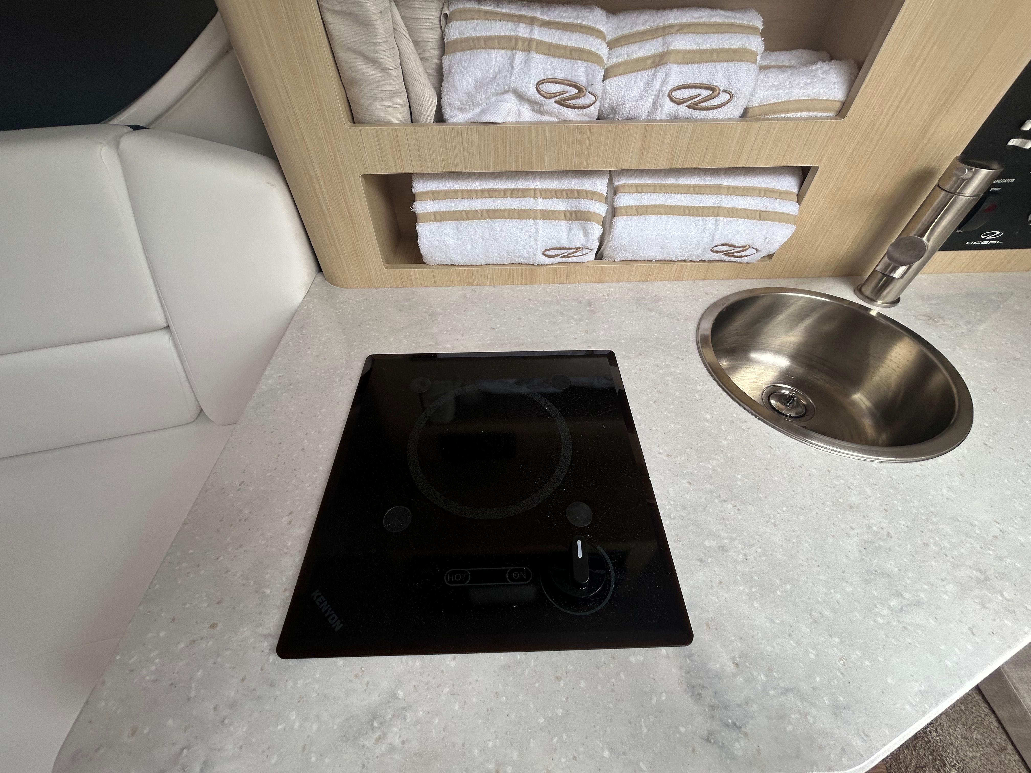 2026 REGAL 26 XO - Image 25