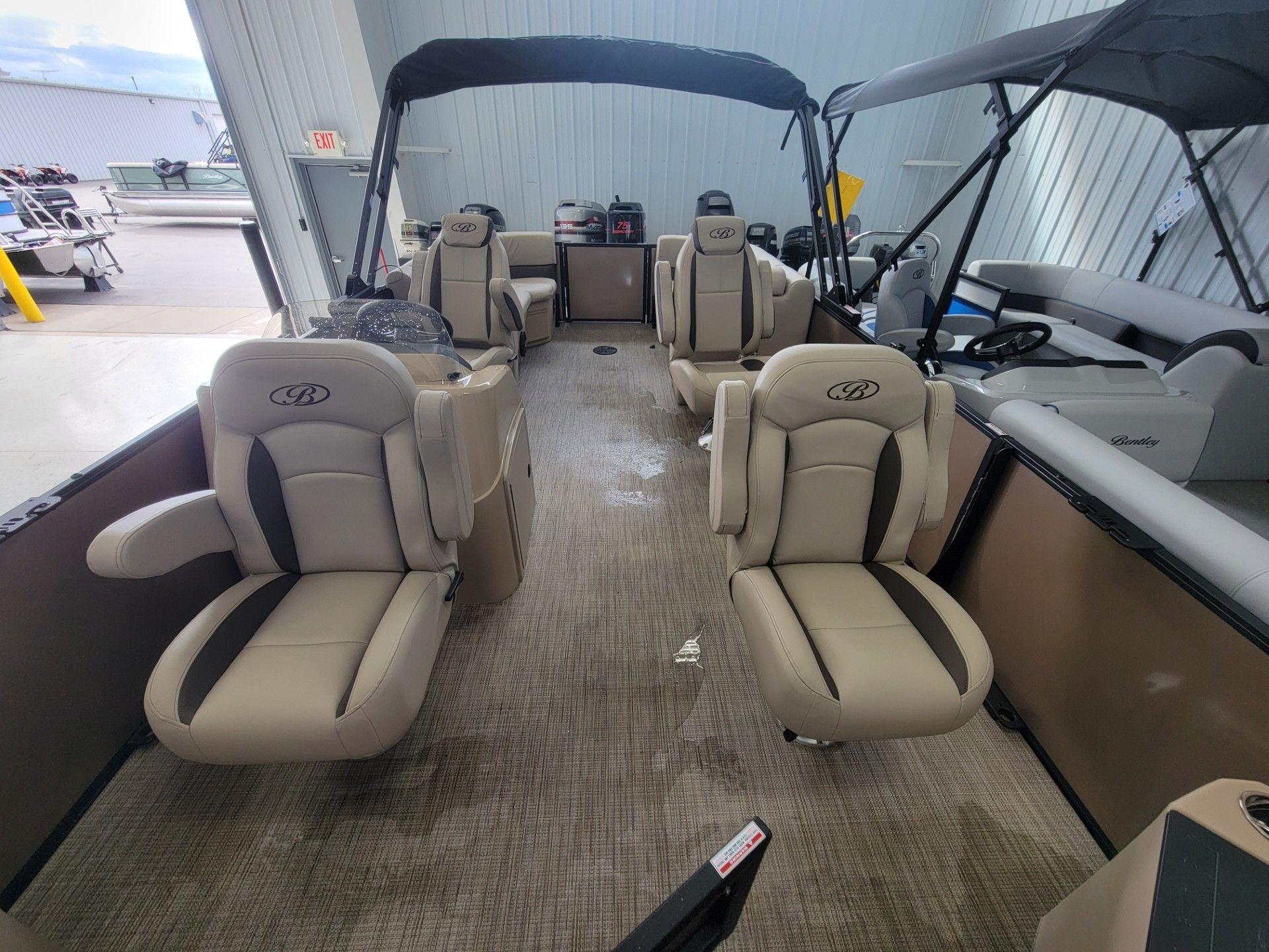 2025 Bentley Pontoons FISH 200 CW - 14