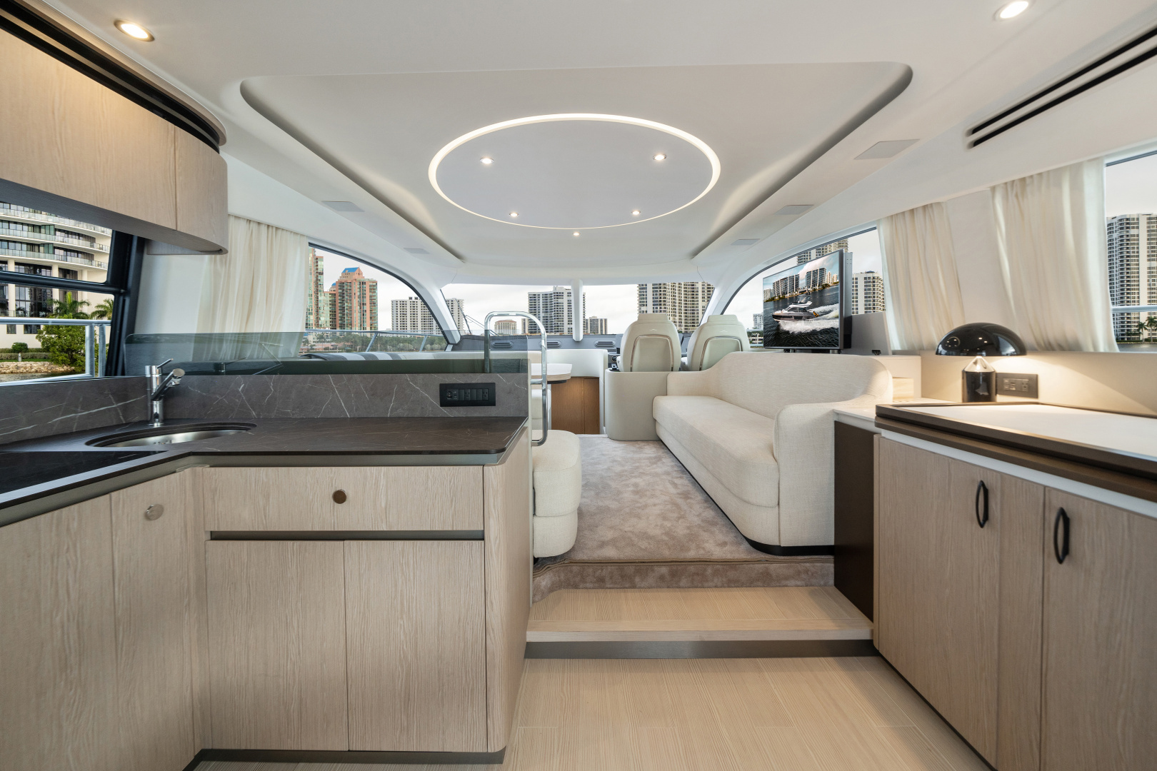 2023 Azimut 53 FLY - Image 34