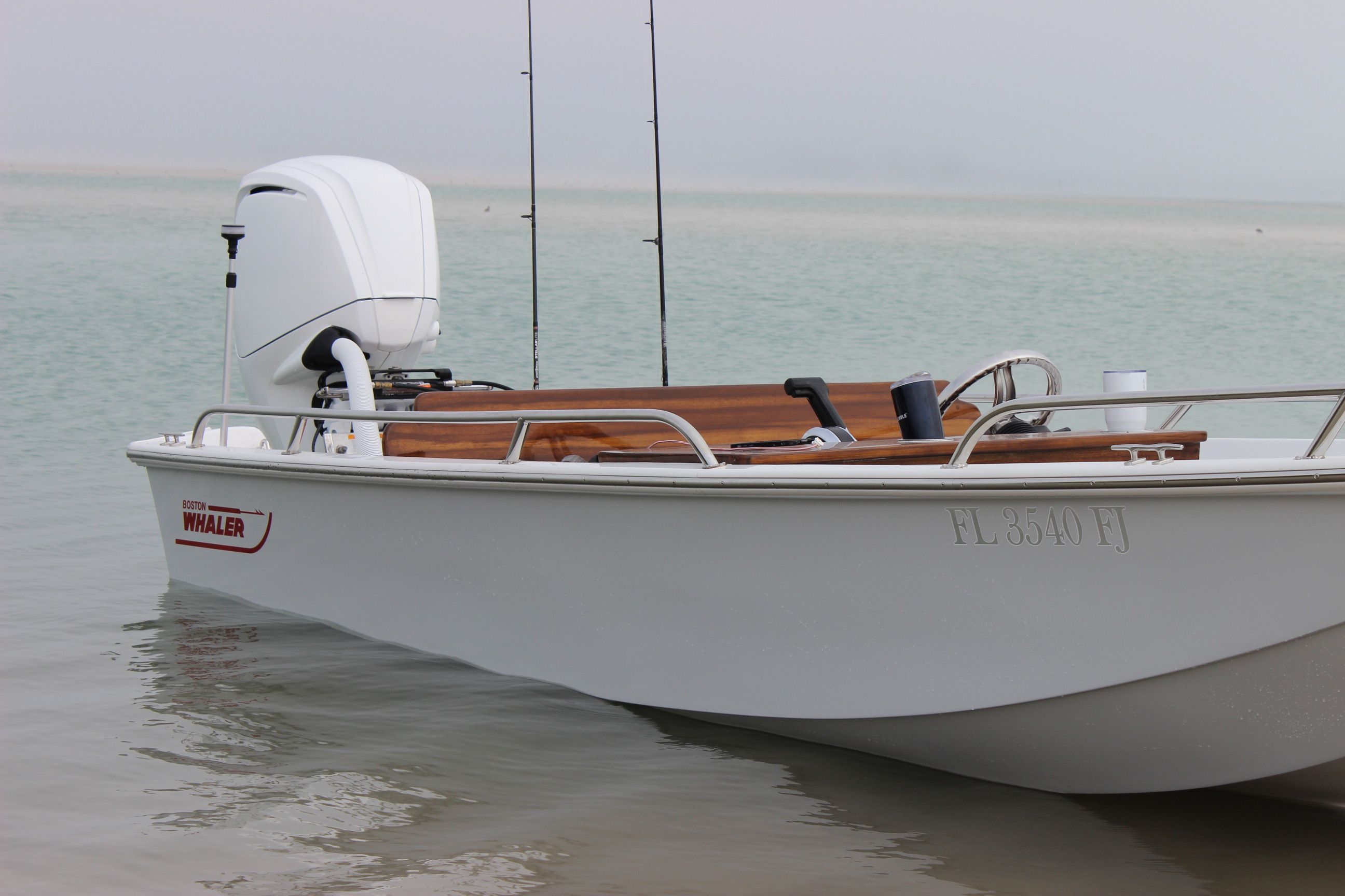 1986 Boston Whaler 17 Montauk