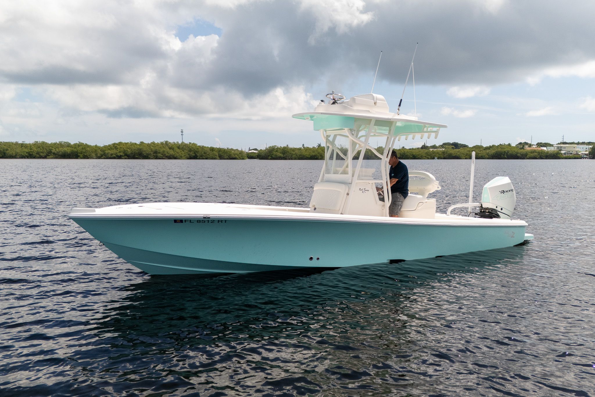 2019 SeaVee 270Z
