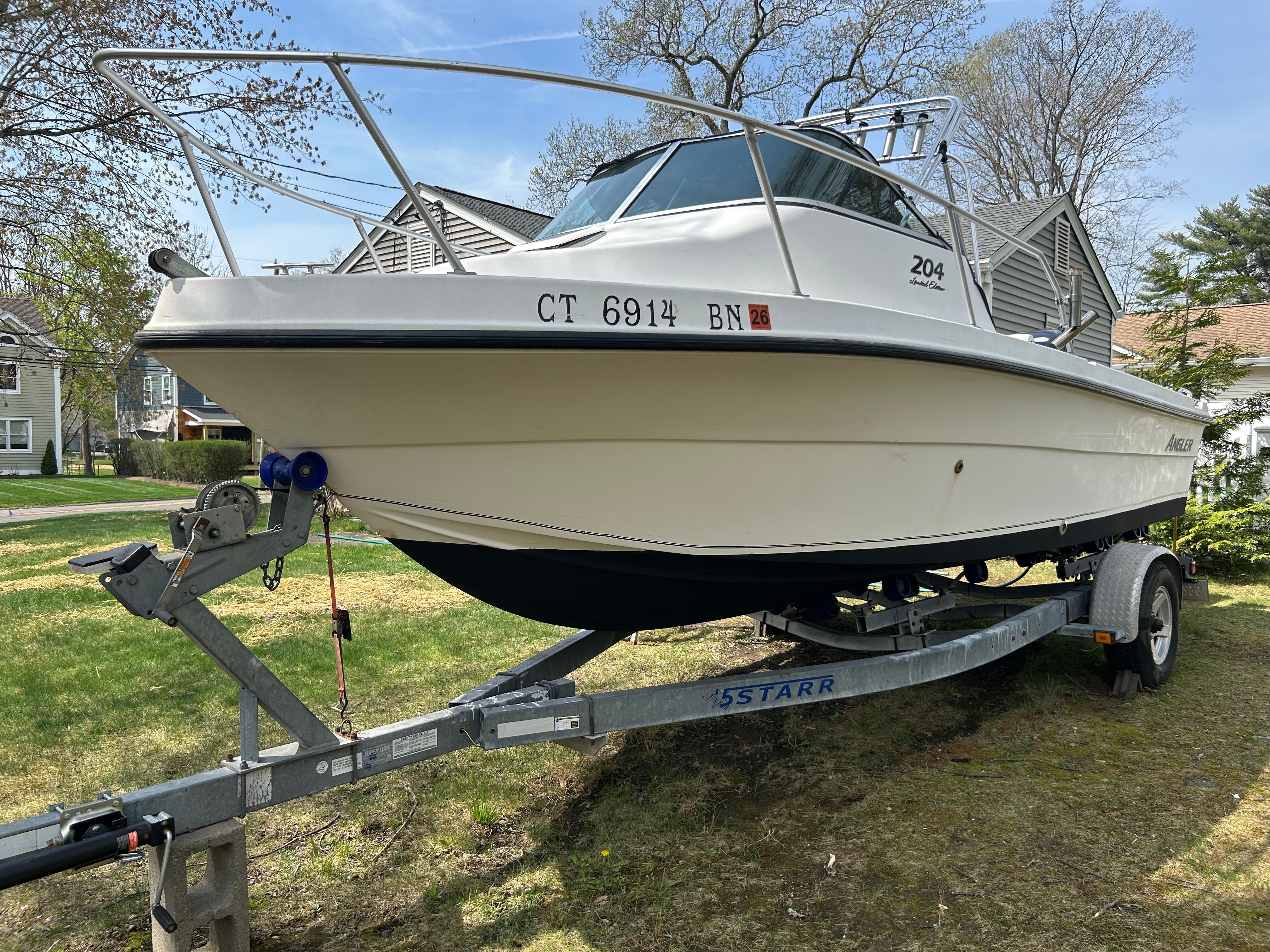 2007 Angler 204WA