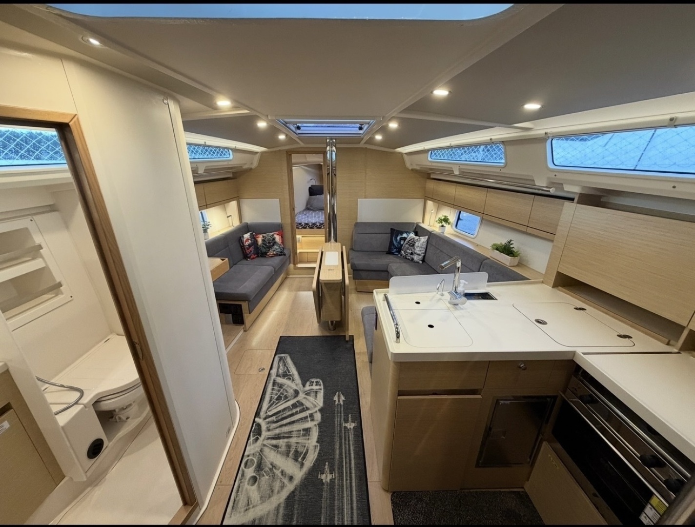 2022 Hanse 418 - Image 19