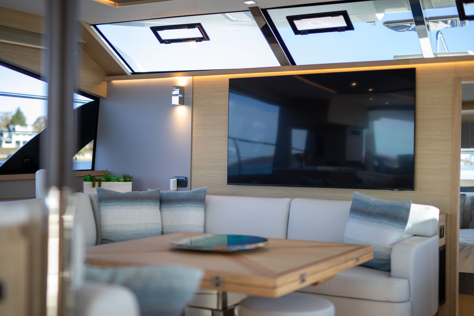 2023 Aquila 54 Yacht - Image 37