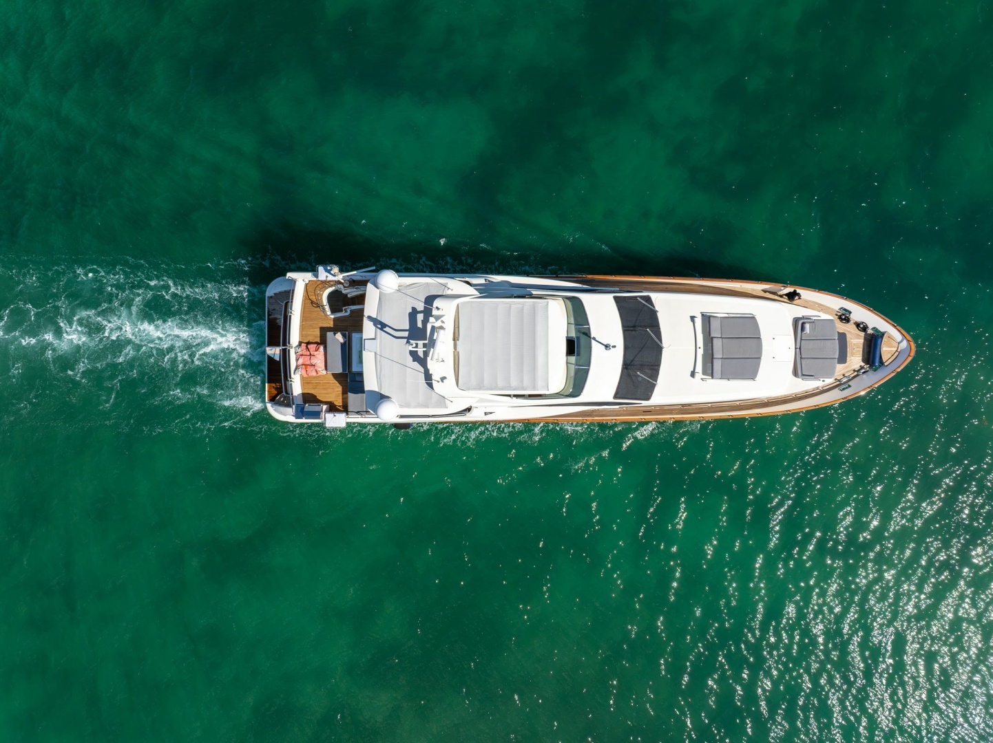 2005 Azimut 105 - Image 133