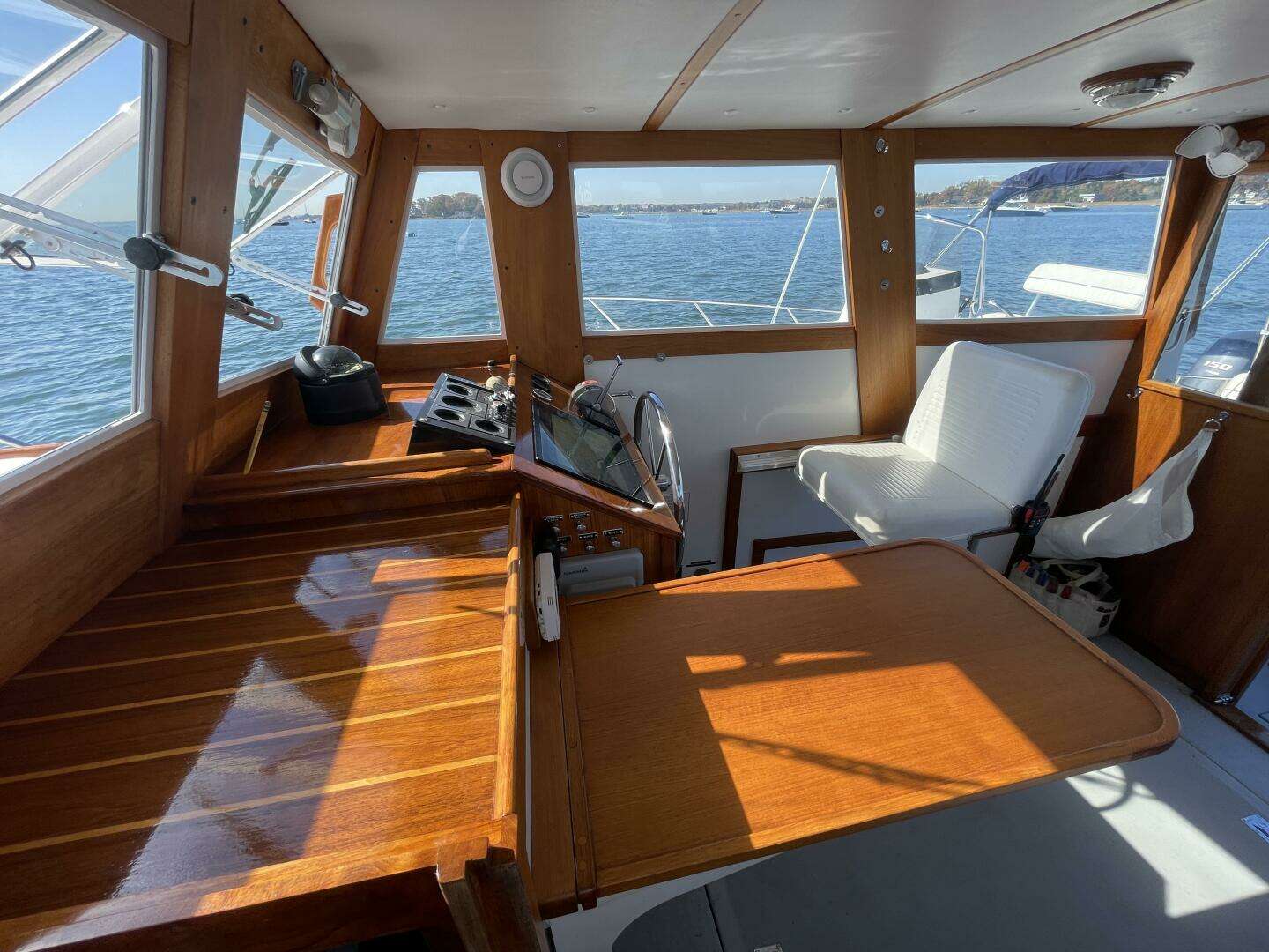 1988 Ellis Extended Pilothouse - Image 20
