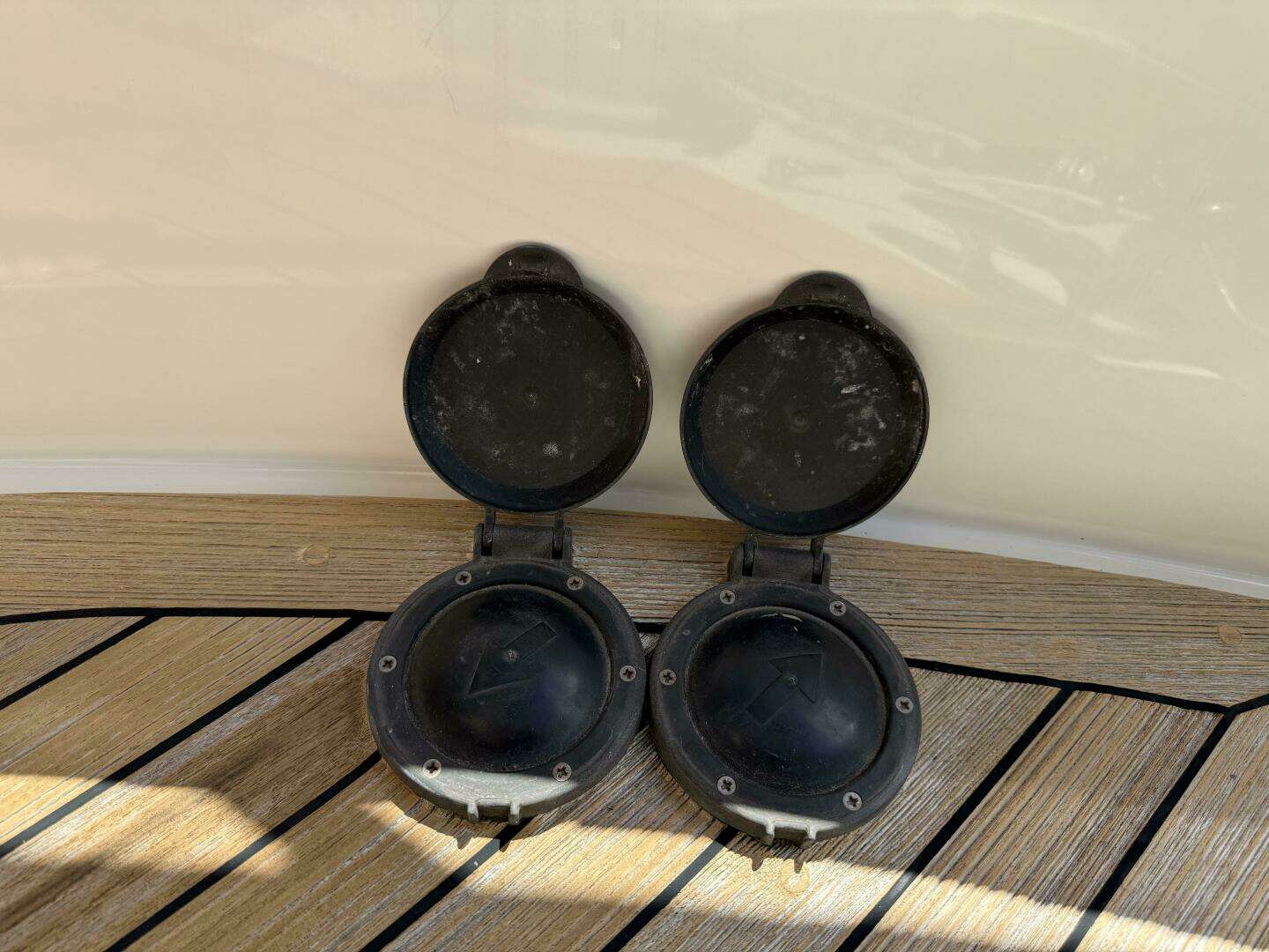 2007 Chris-Craft Roamer 40 - Image 98