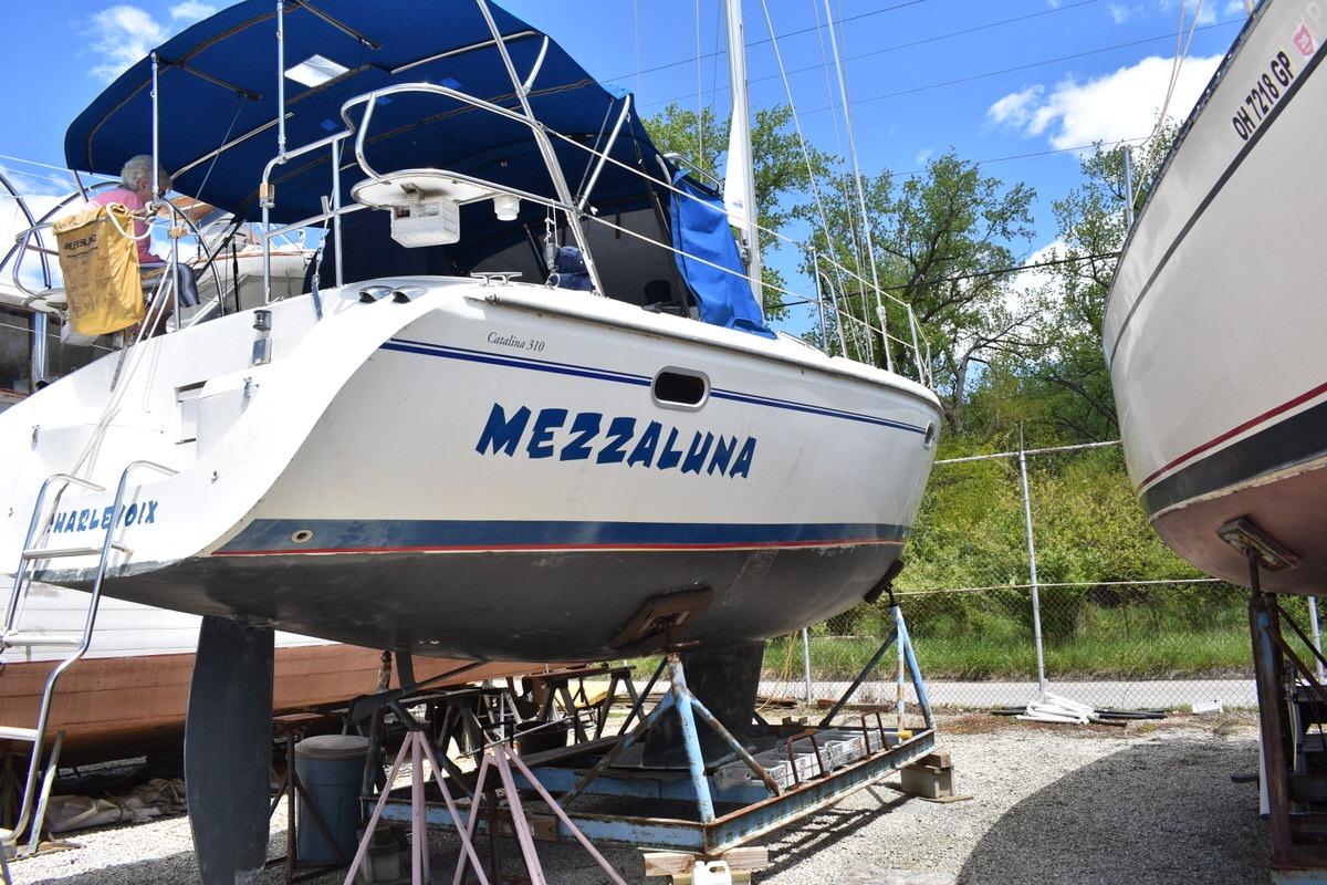 2001 Catalina 310