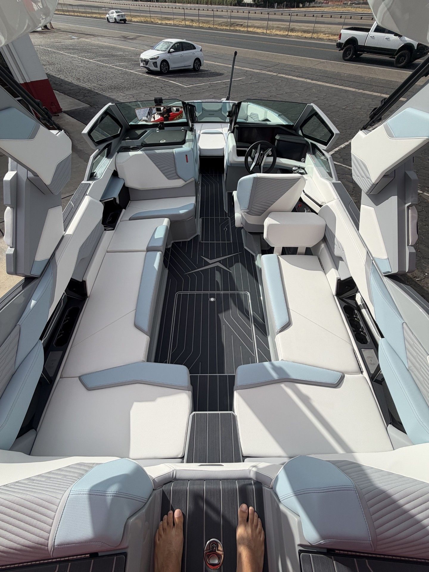 2026 MasterCraft X24 - 4
