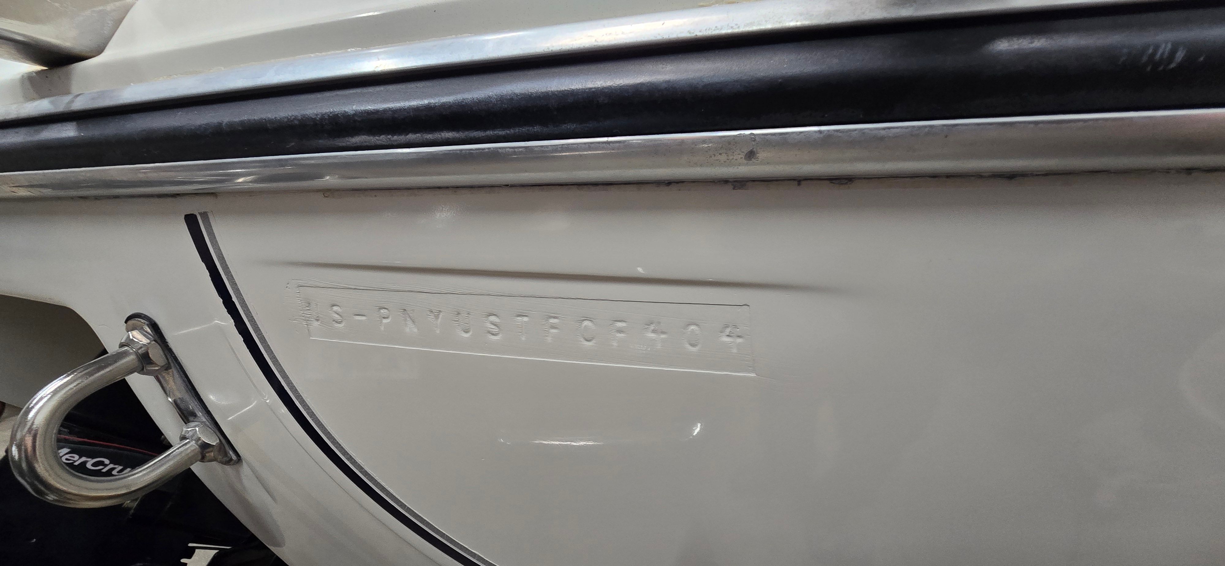 2004 Stingray 195 LR - 19