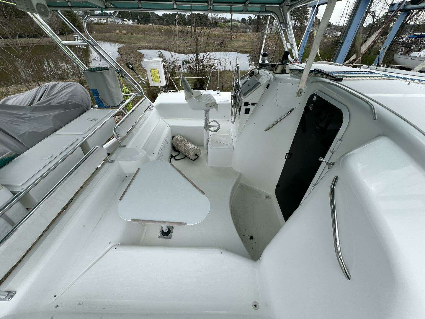 1997 Manta 40 - Image 25