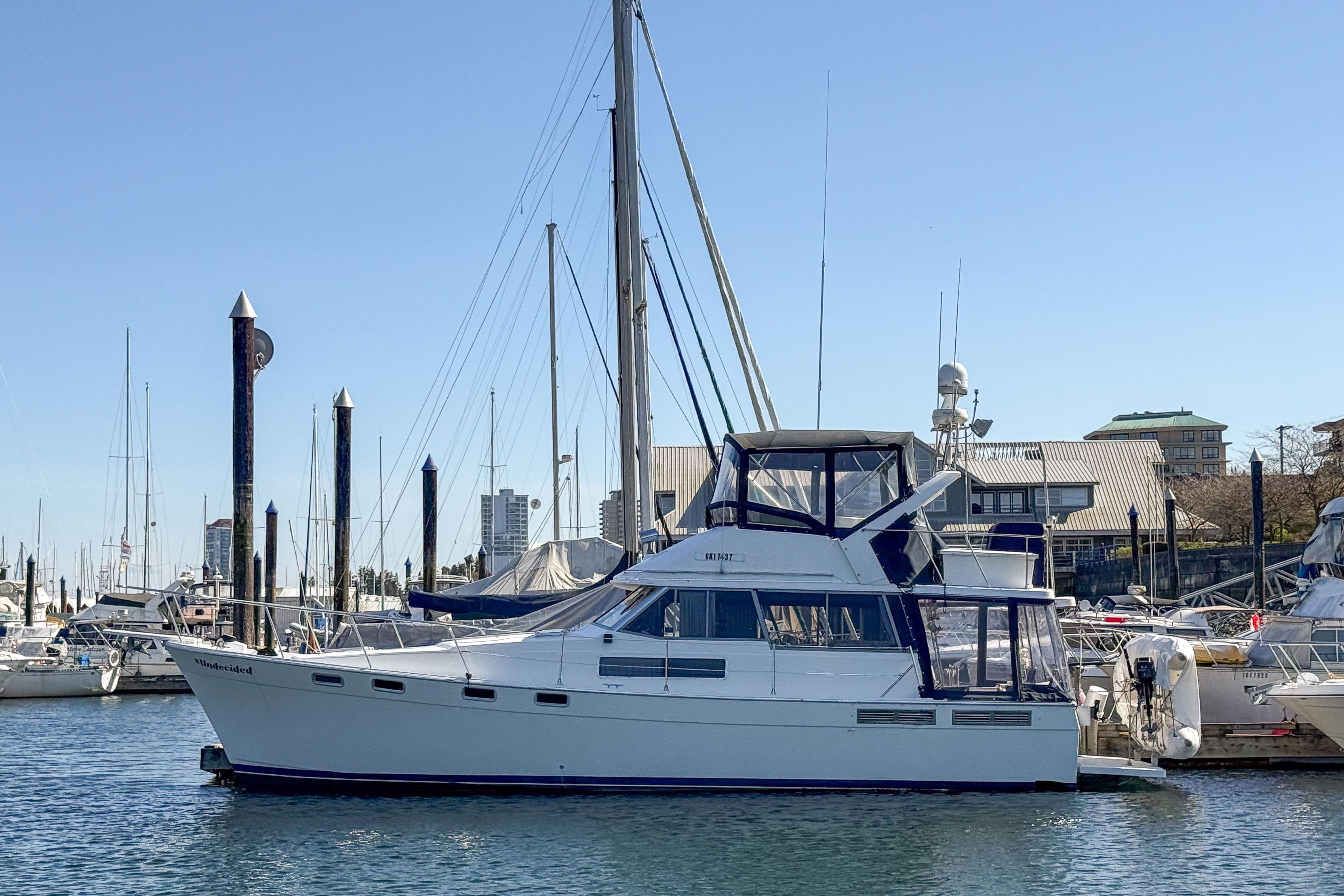 1987 Bayliner 3870 Motoryacht