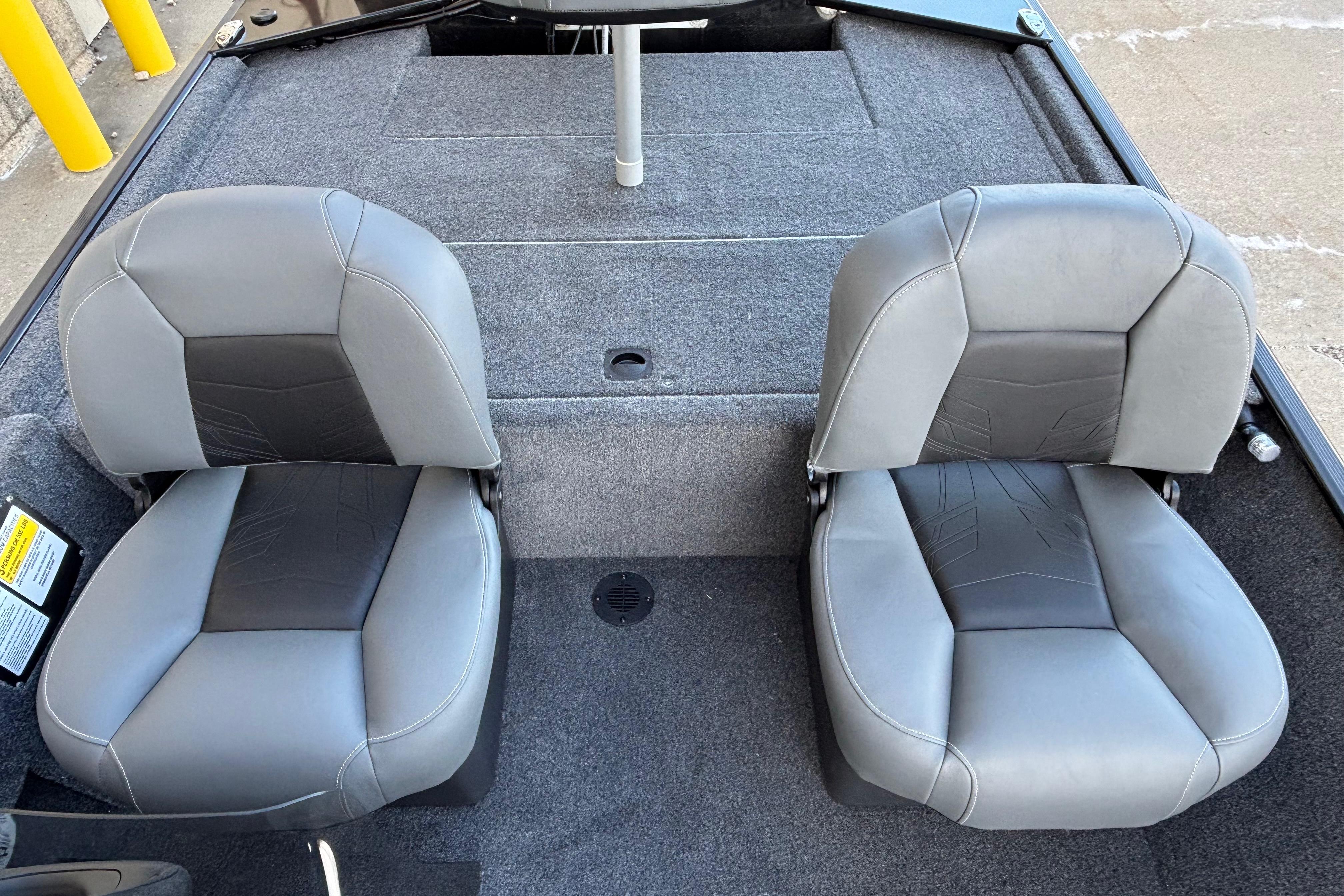 2026 Tracker Bass Tracker Classic XL boat seats, gray upholstery, spacious deck.
