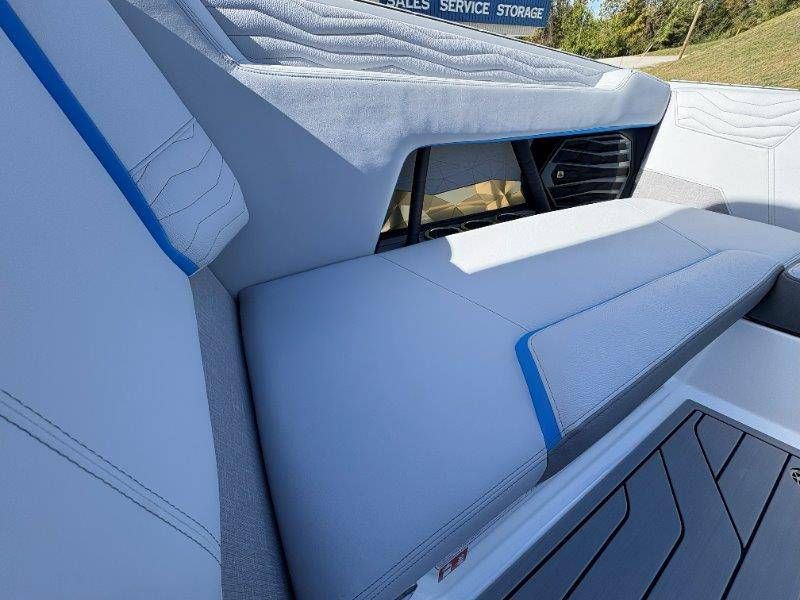 2026 Nautique G25 - 76