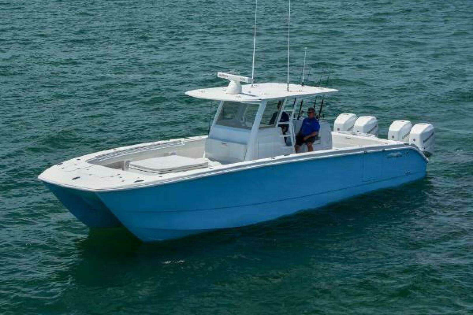 2026 Invincible 38 Catamaran - Image 13