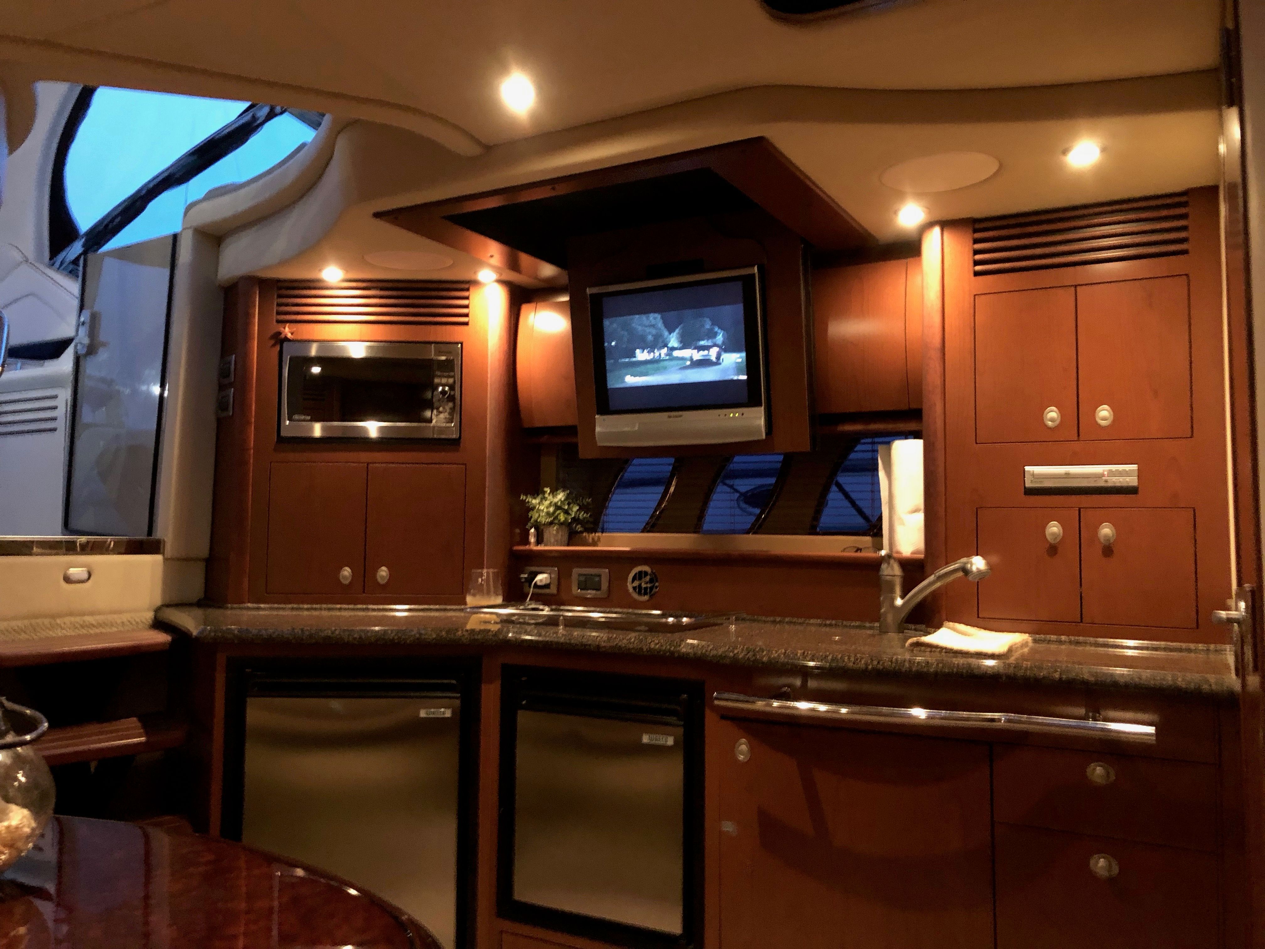 2007 Sea Ray 40 Sundancer - 12