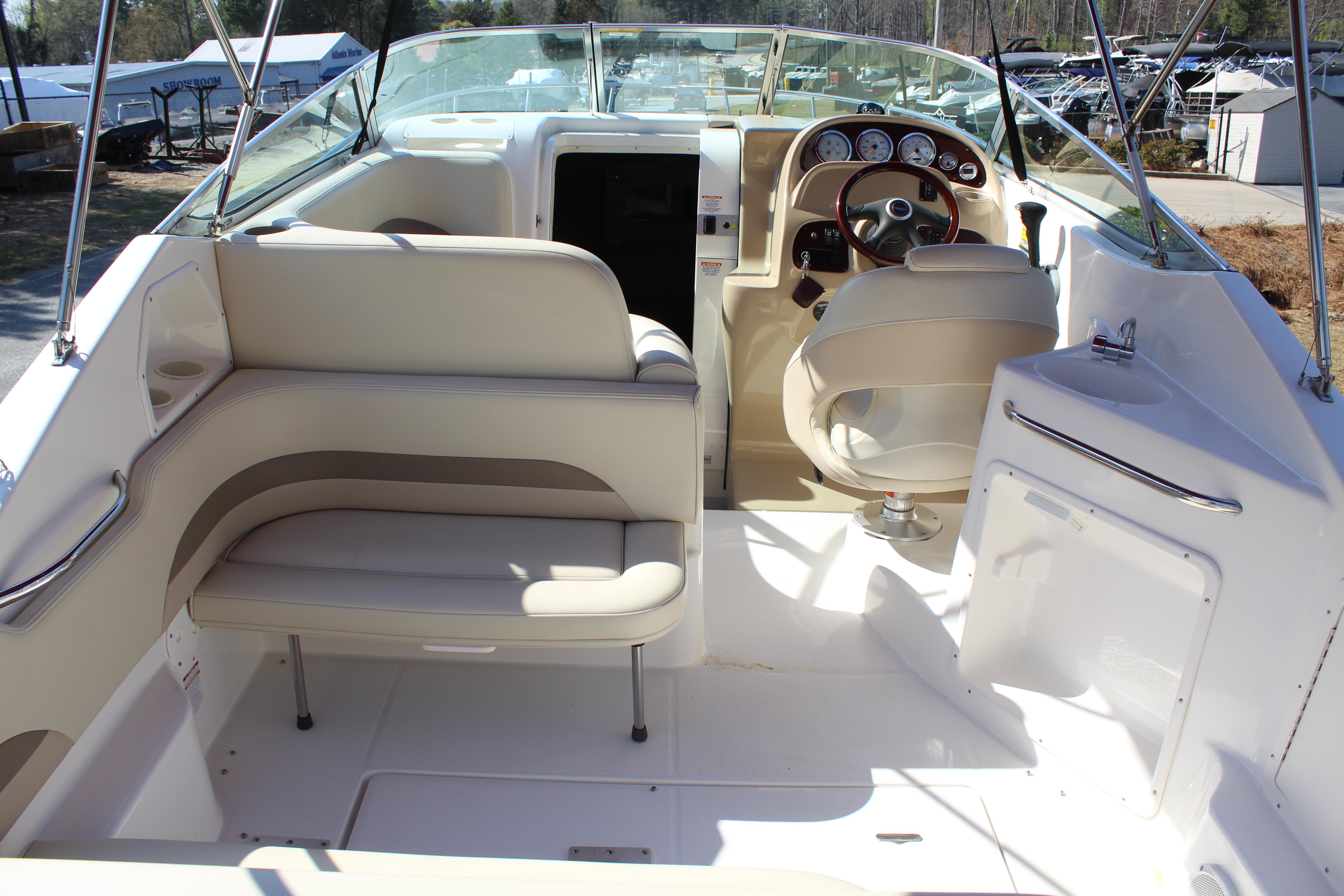 2004 Chaparral Signature 260 - 11