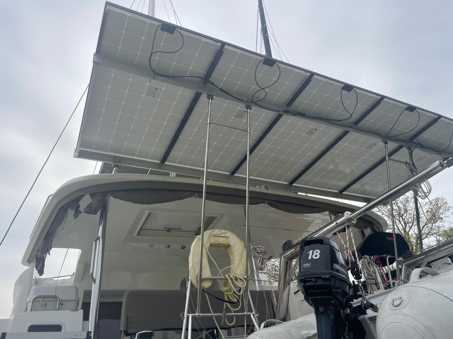 2016 Lagoon 450F - Image 4