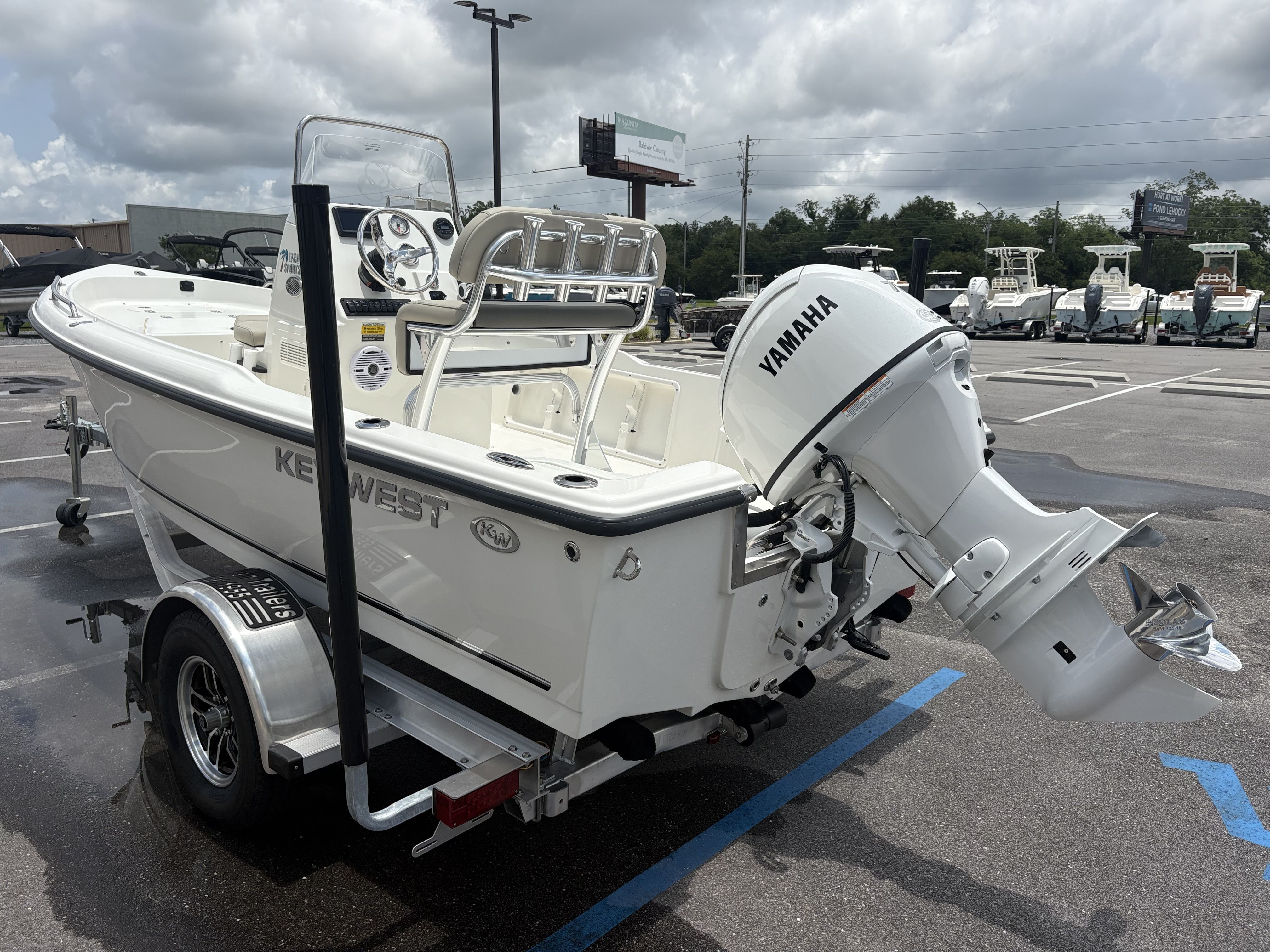 2026 Key West 1720 Center Console - 16