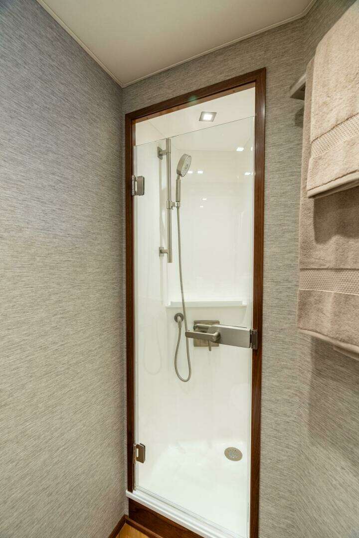 2026 Viking 68 Convertible - Image 11