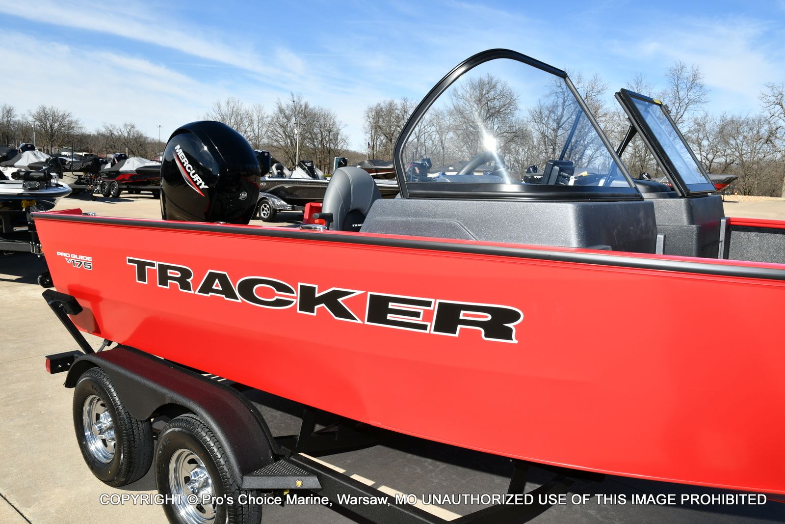 2026 Tracker Pro Guide V-175 WT w/150HP - 2