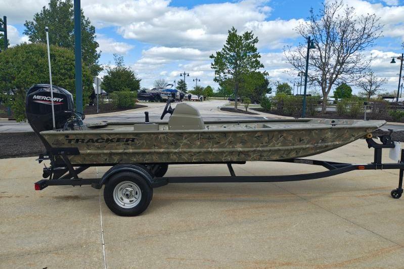 2025 Tracker Grizzly 1648 SC