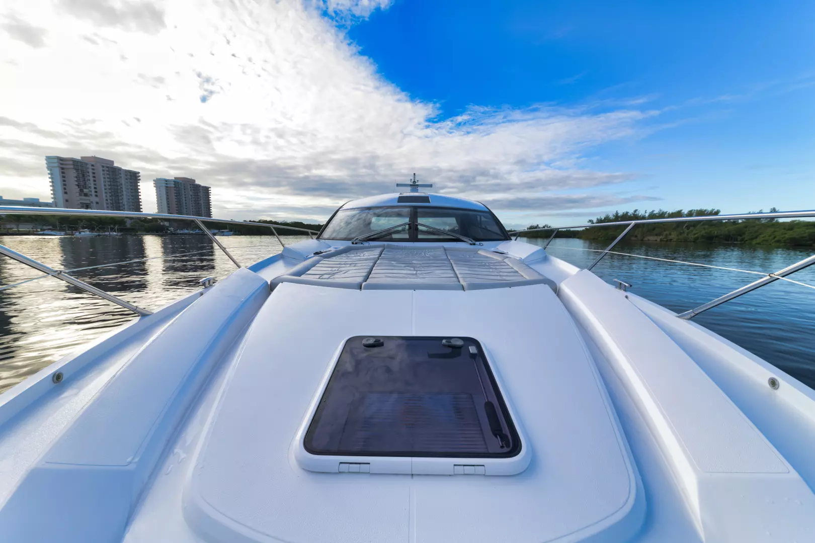 2017 Sunseeker Predator - Image 12