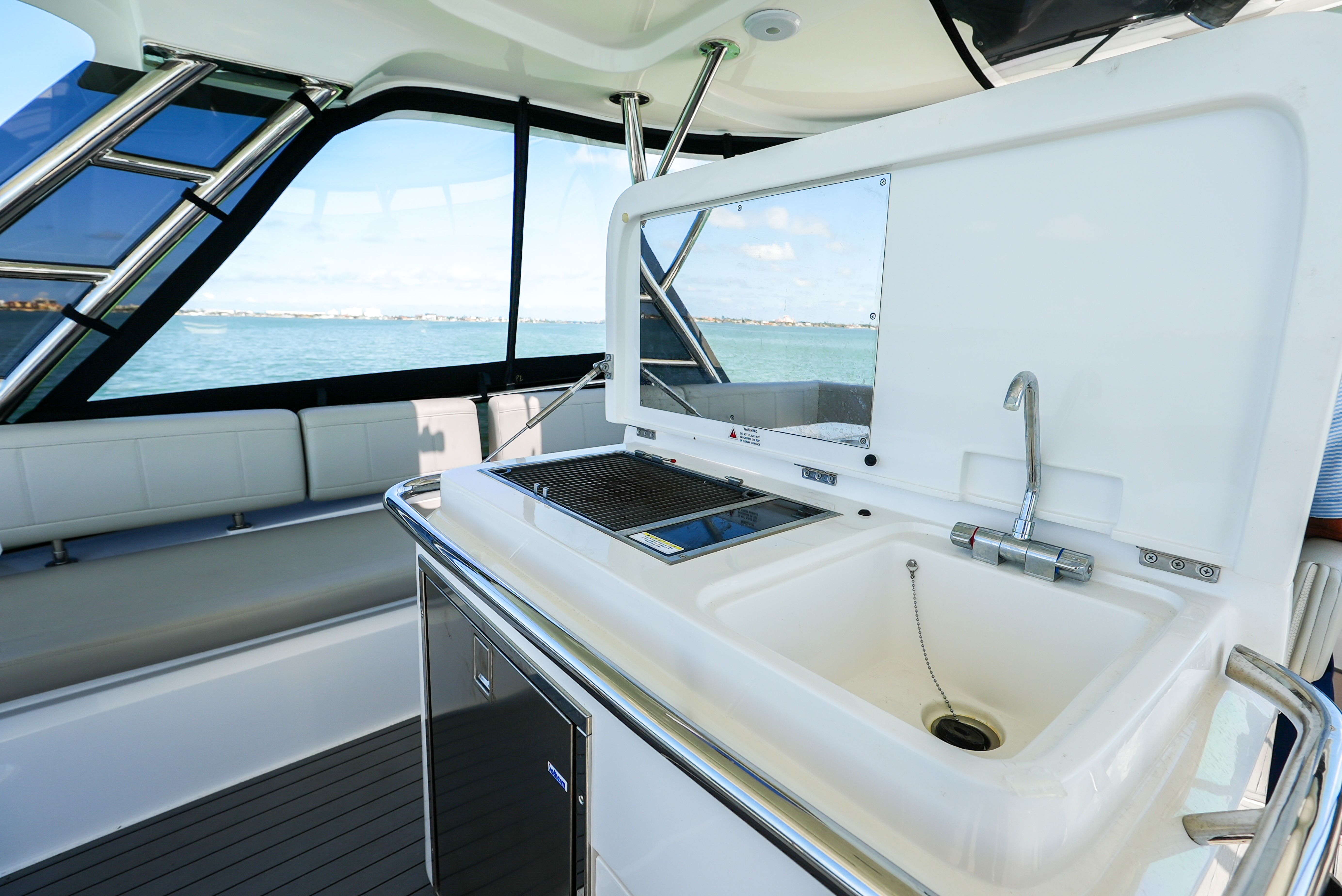 2025 Aquila 42 Yacht - 35