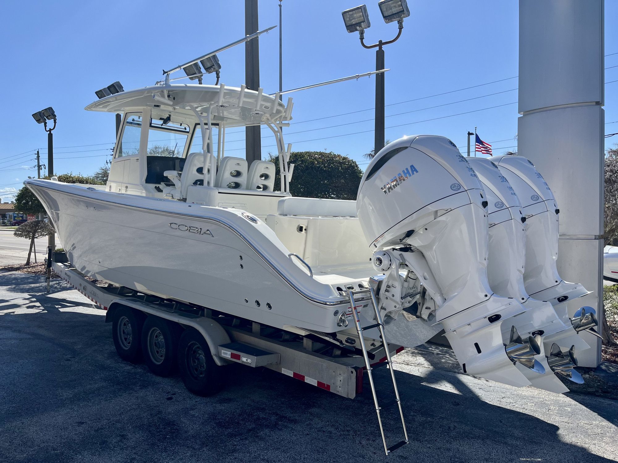 2026 Cobia 350 Center Console - 4