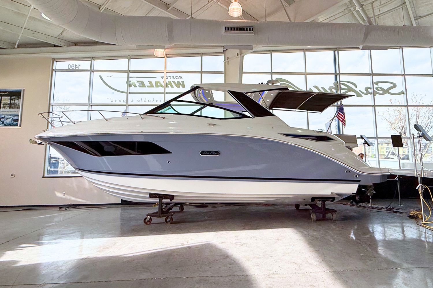 2026 Sea Ray Sundancer 320