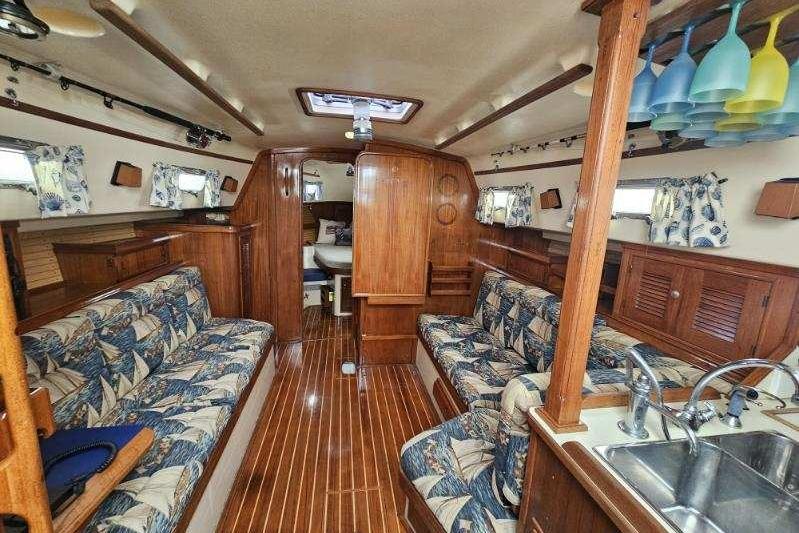 1999 Island Packet 350