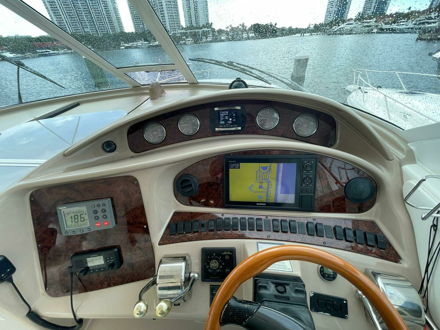 2003 Sea Ray 39 - Image 2