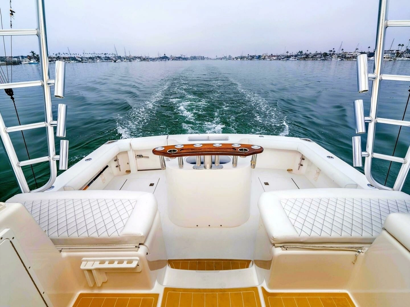 2008 Cabo 38 Express - Image 4