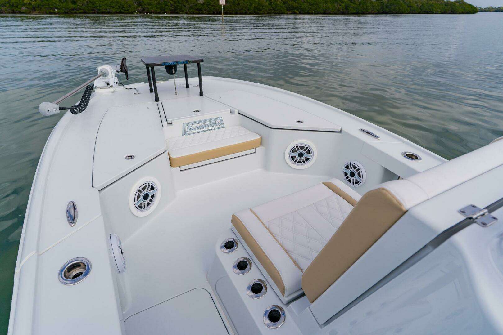 2026 Broadwater Boatworks 25 Bay Cat - Image 17