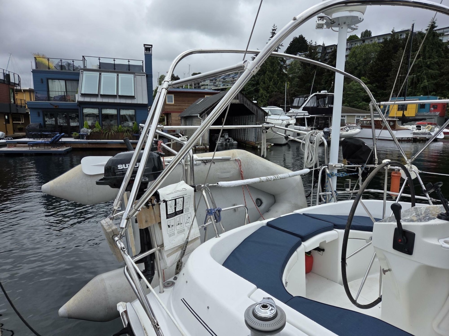 2000 Beneteau Oceanis 411 - Image 16