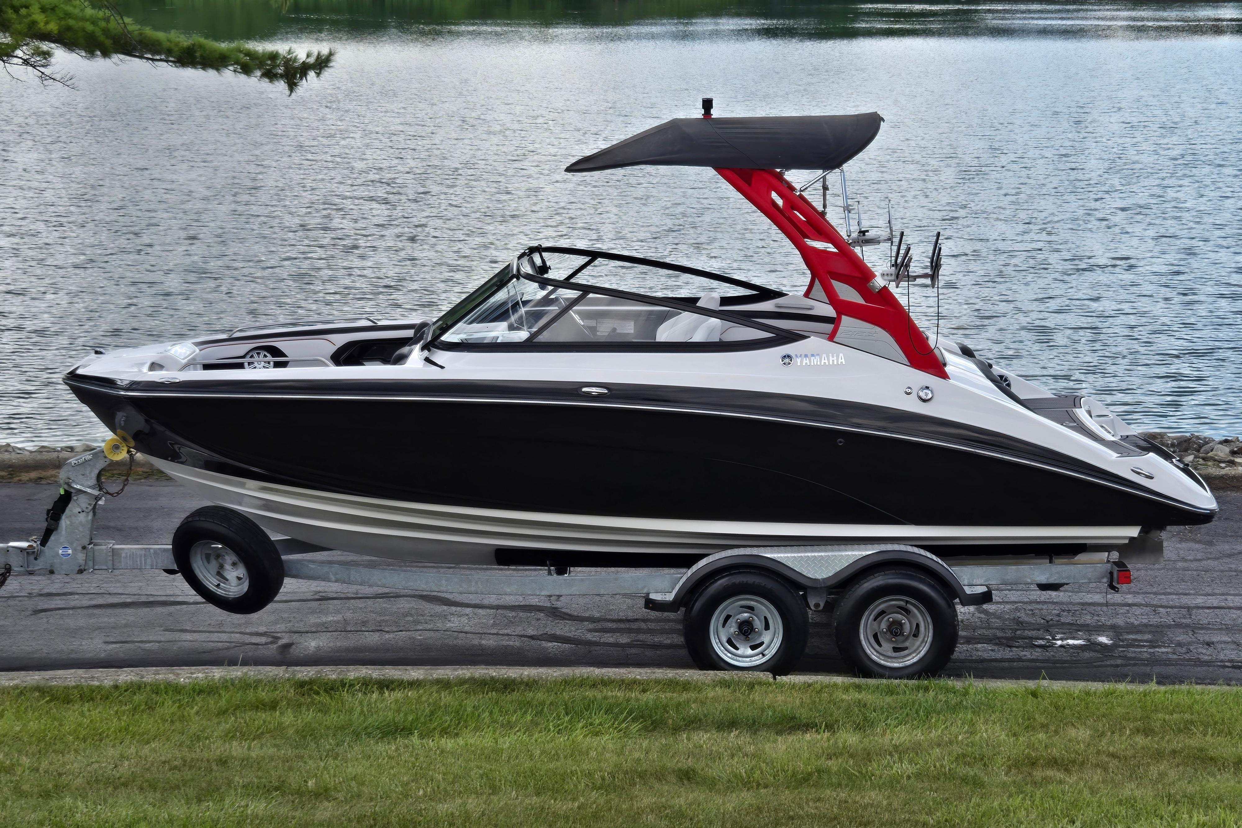2018 Yamaha Boats 212X