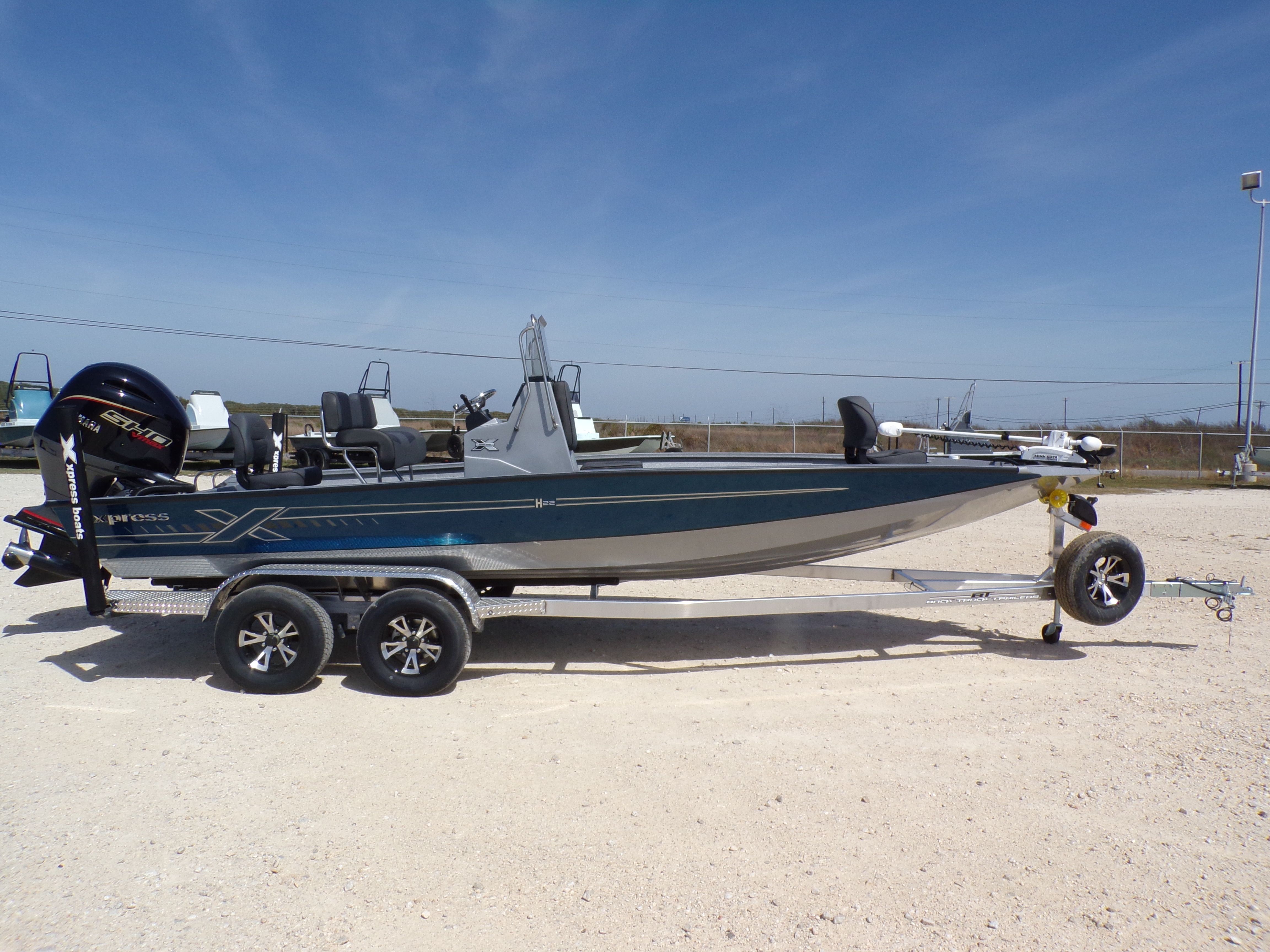 2026 Xpress H22B Bay - 20