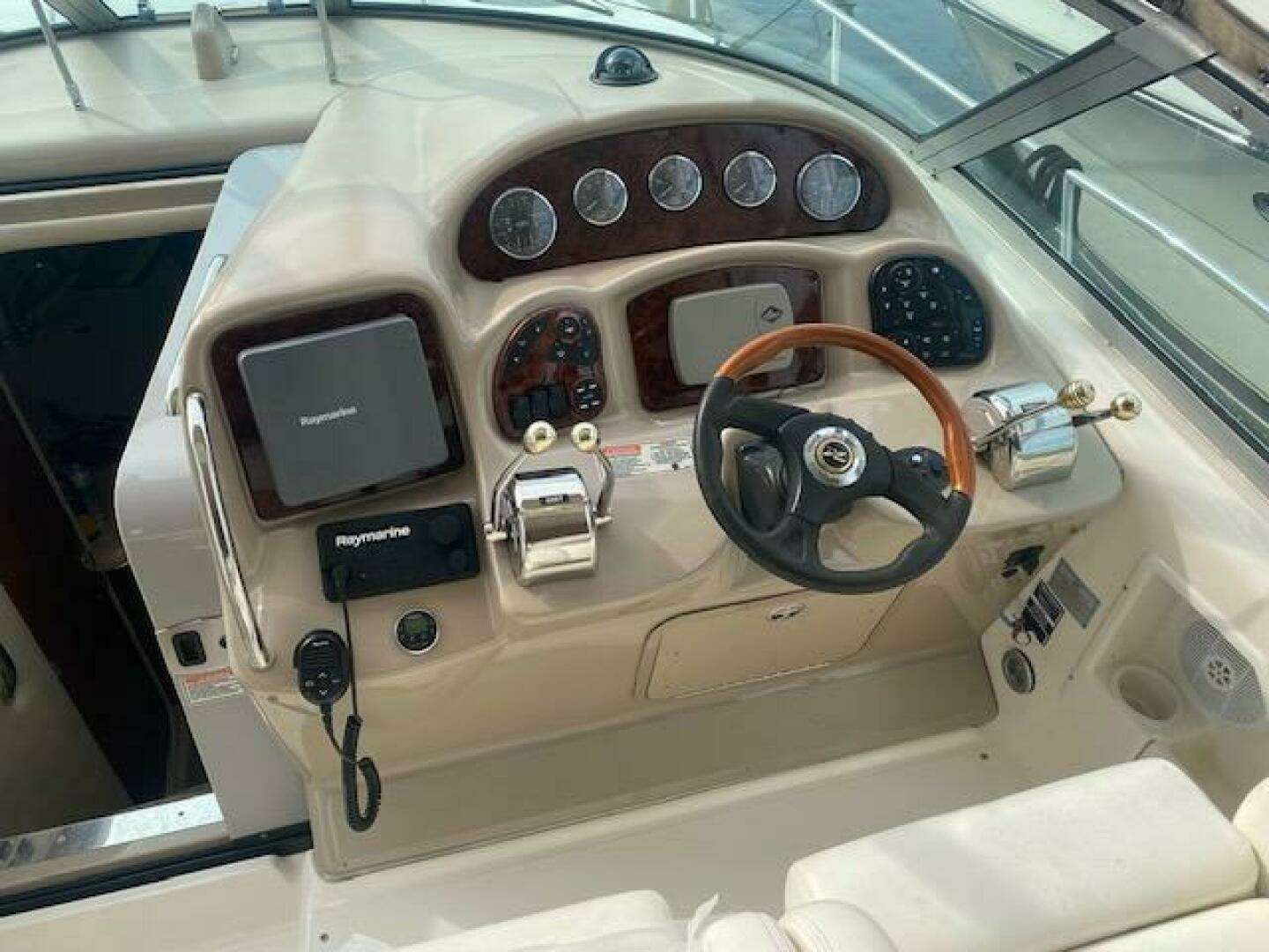 2003 Sea Ray 340 Sundancer - Image 20