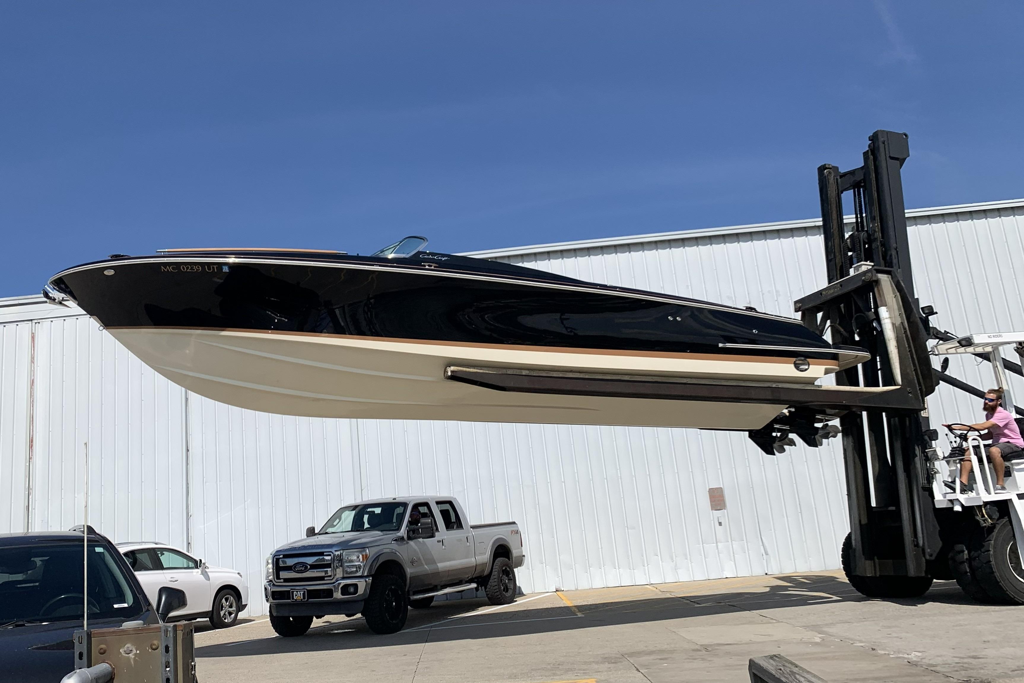 2022 Chris-Craft Corsair 34