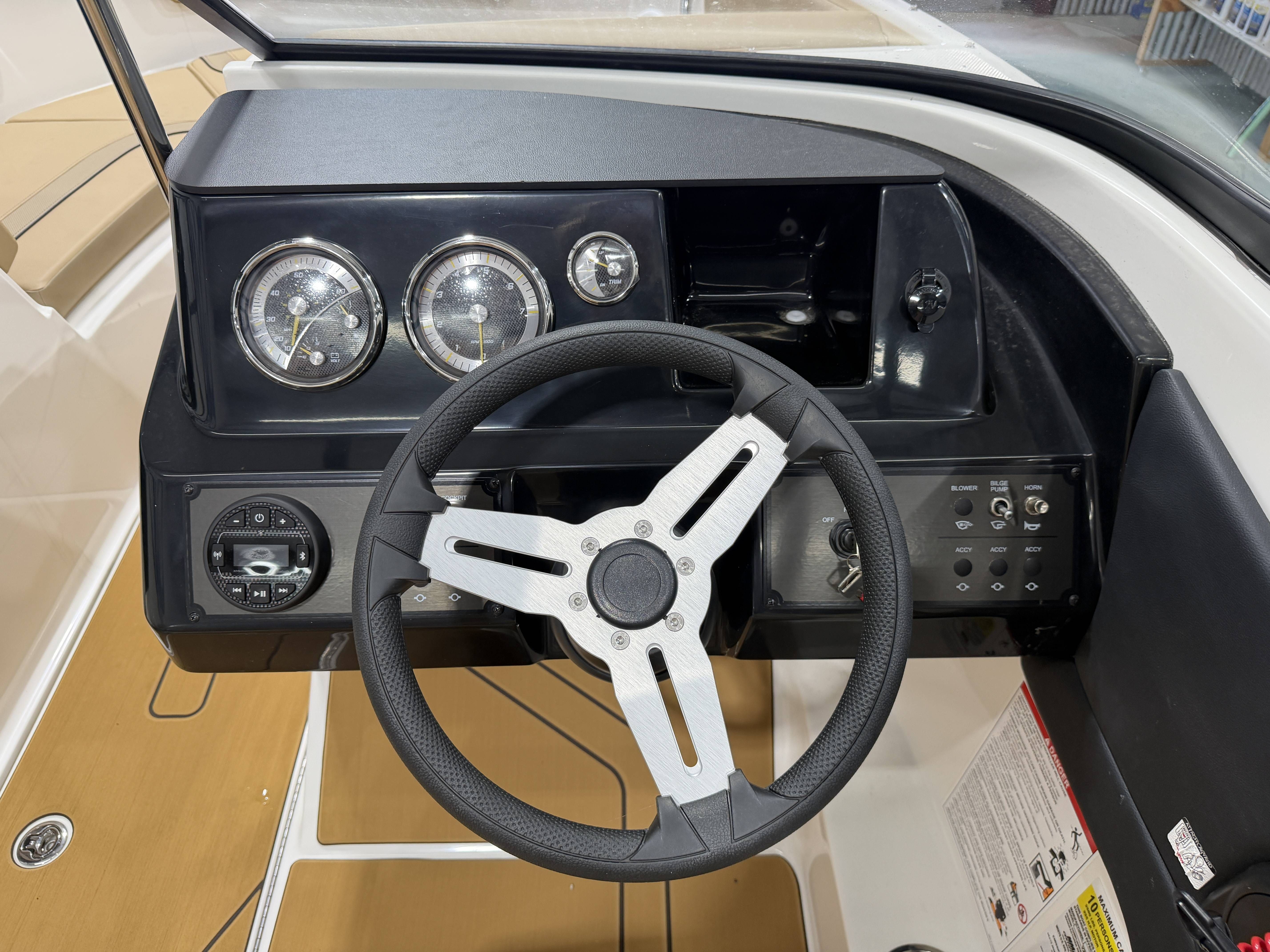 2026 Bayliner V20 - 27