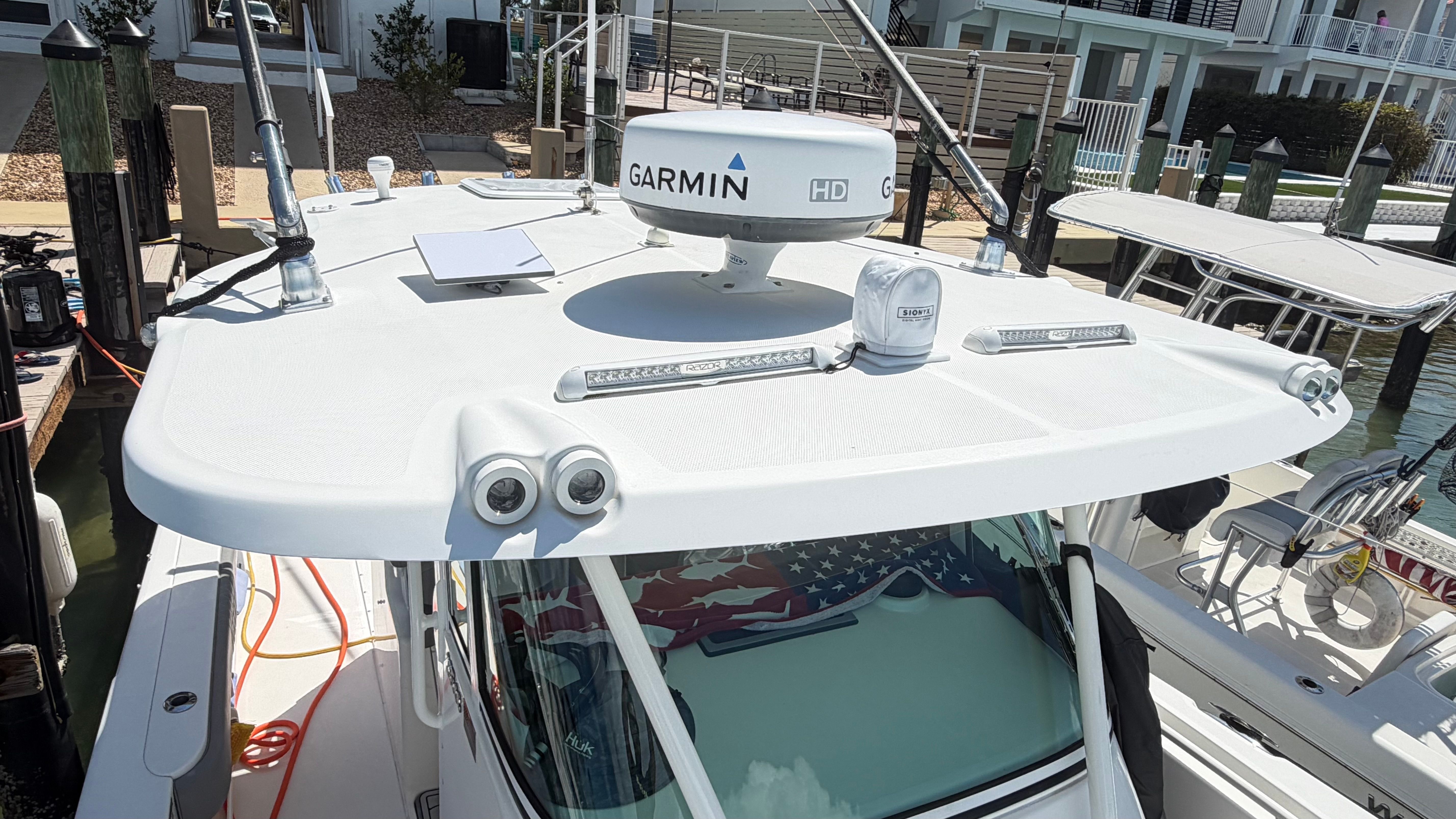 2009 Everglades 365 Center Console - 64