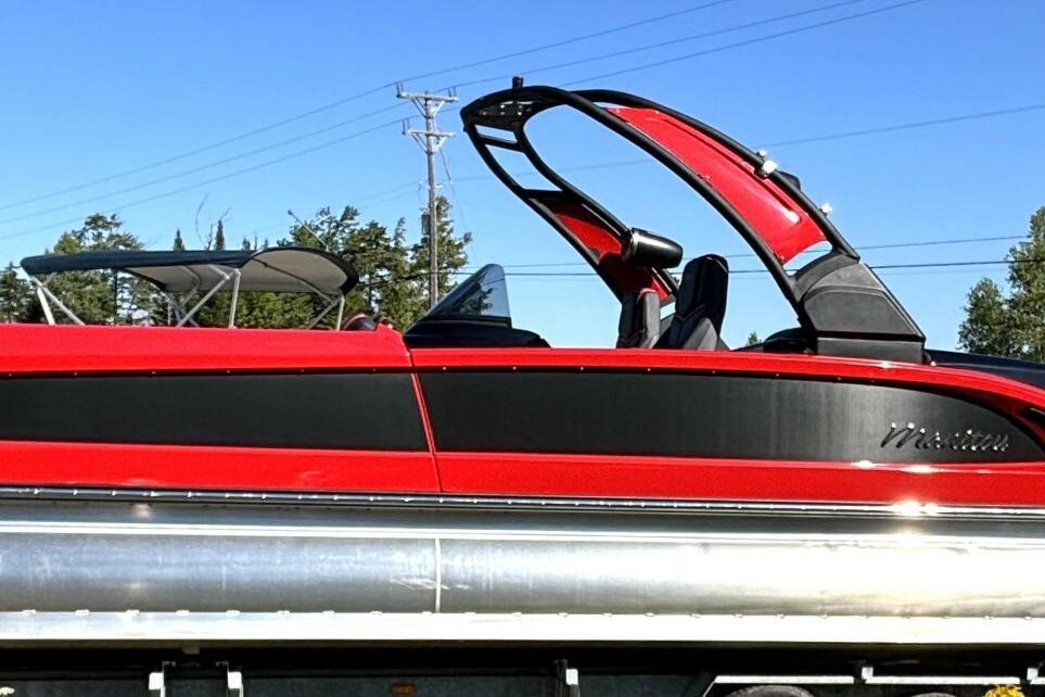 2022 Manitou XT 27 SRW